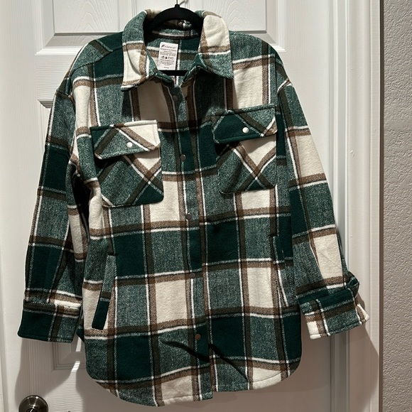 Fornia Jackets & Blazers - Fornia Boyfriend Shacket